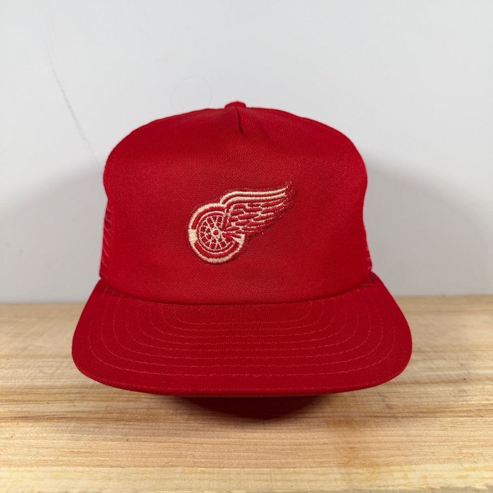 Detroit Red Wings Hat Mens Large Red Snapback Vintage 80s NHL Trucker Cap Mesh